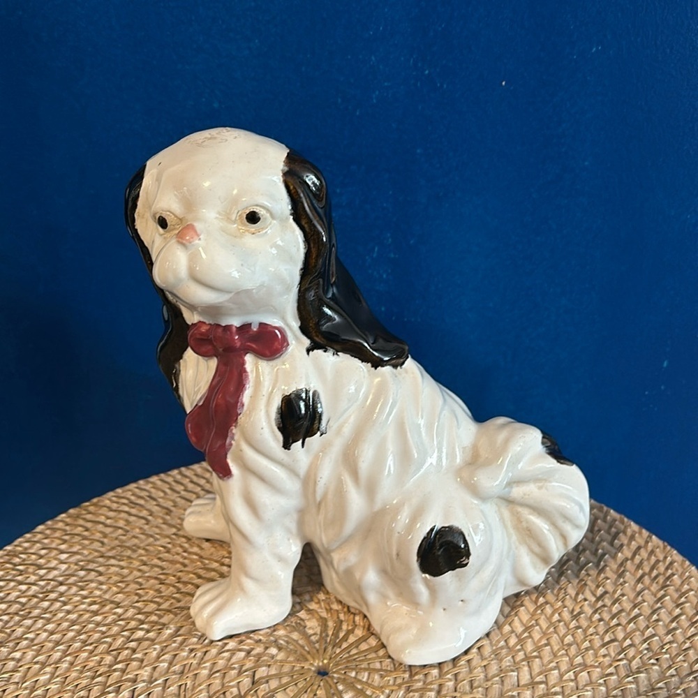 Victorian Staffordshire Style King Charles English Spaniel Porcelain Dog Statue